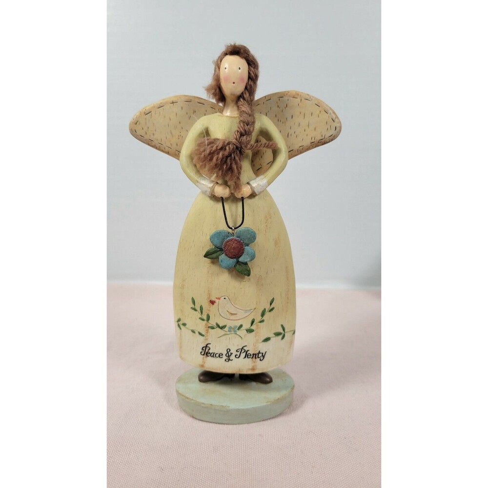 Peace and Plenty Angel  "Country Gatherings" Russ Berrie and CO. 21437